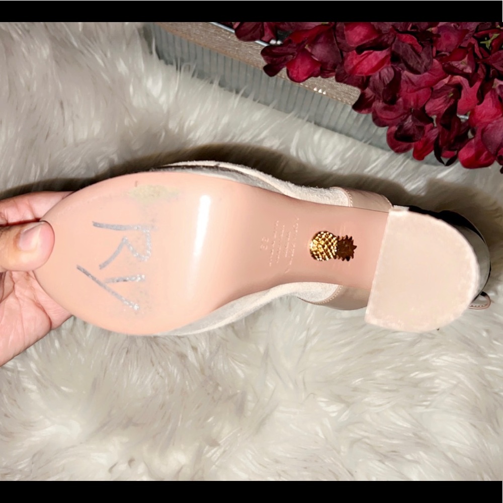 AQUAZZURA Nude Suede Platform Heel - Picture 8 of 11